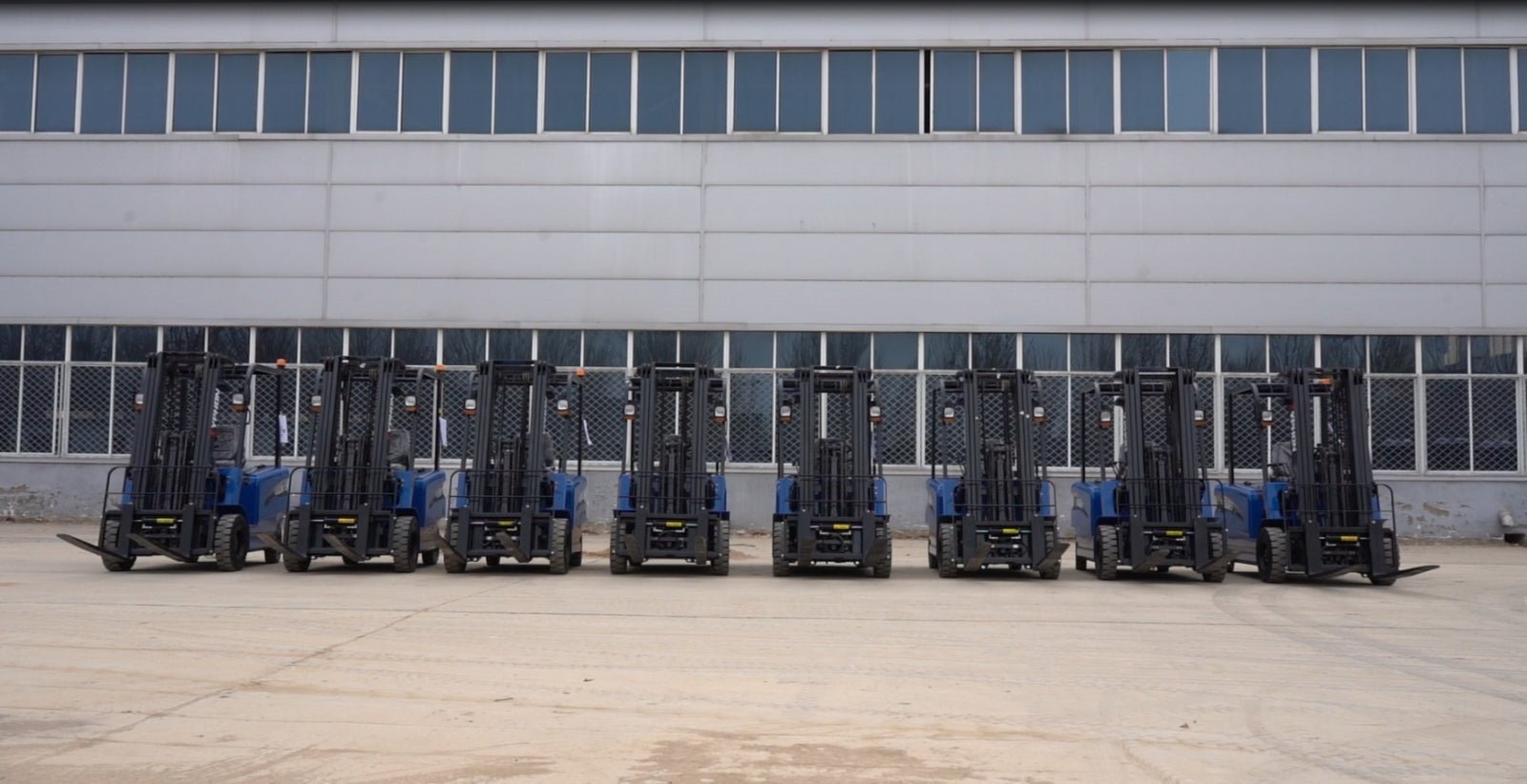 2025 TYPHON VIGOR 3.0 Blue 3 Ton Electric Forklift - Image 17